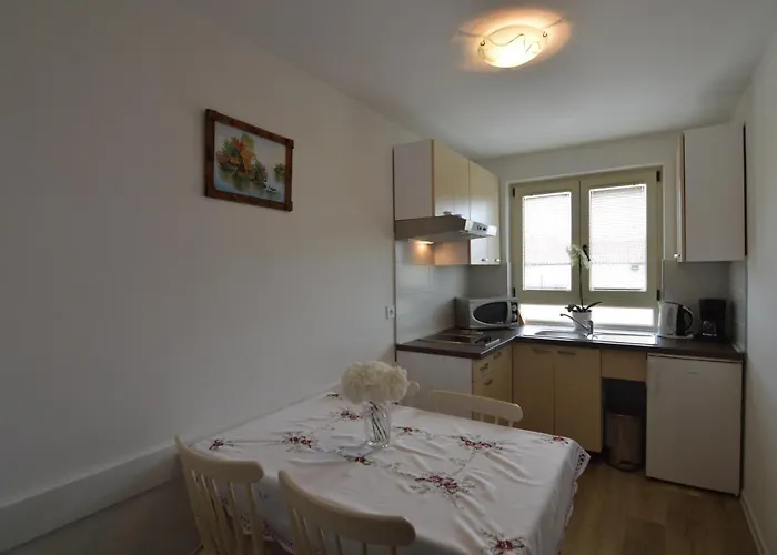 Apartment Nadija *